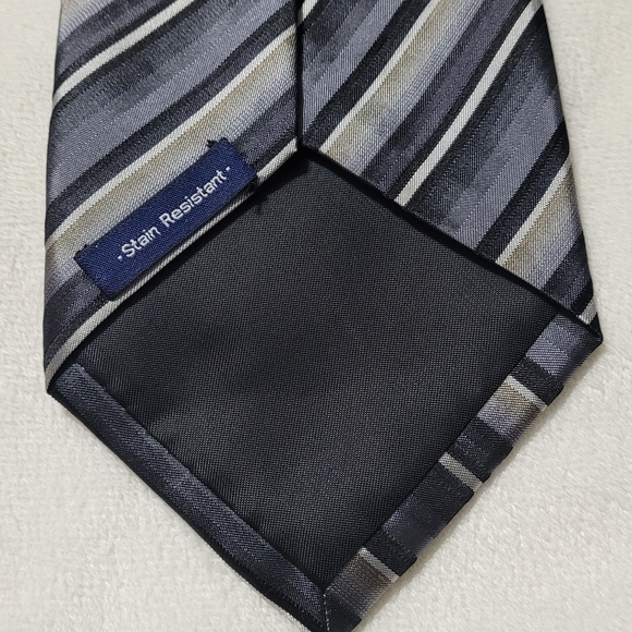 John Ashford striped silk tie - Picture 5 of 8